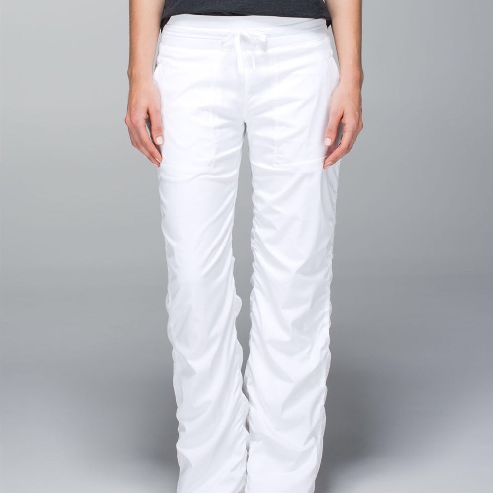 Lululemon Dance Studio Pants White Size 2 Lined